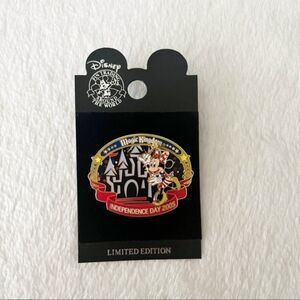 Minnie Mouse Independence Day 2005 Disney Pin 39529